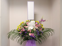 春日部葬儀のメモリアルプランが、供花をご用意いたします。